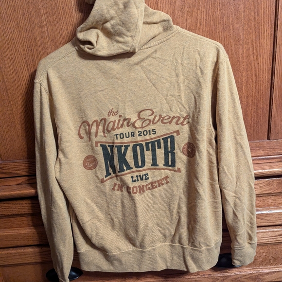 NKOTB concert zip up hoodie - Picture 2 of 3